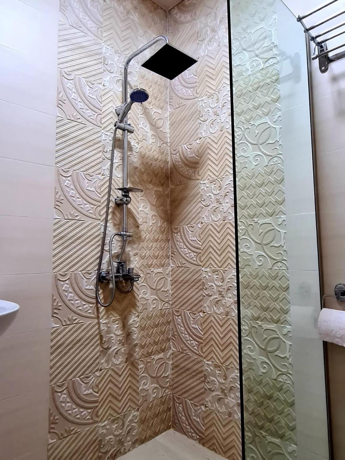 Baqari Inn Kazbegi Chambre photo