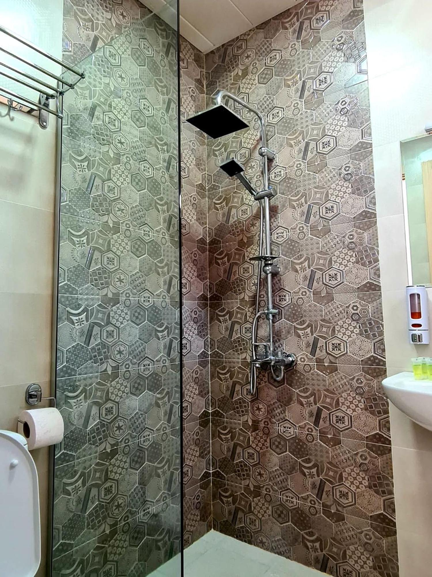 Baqari Inn Kazbegi Chambre photo