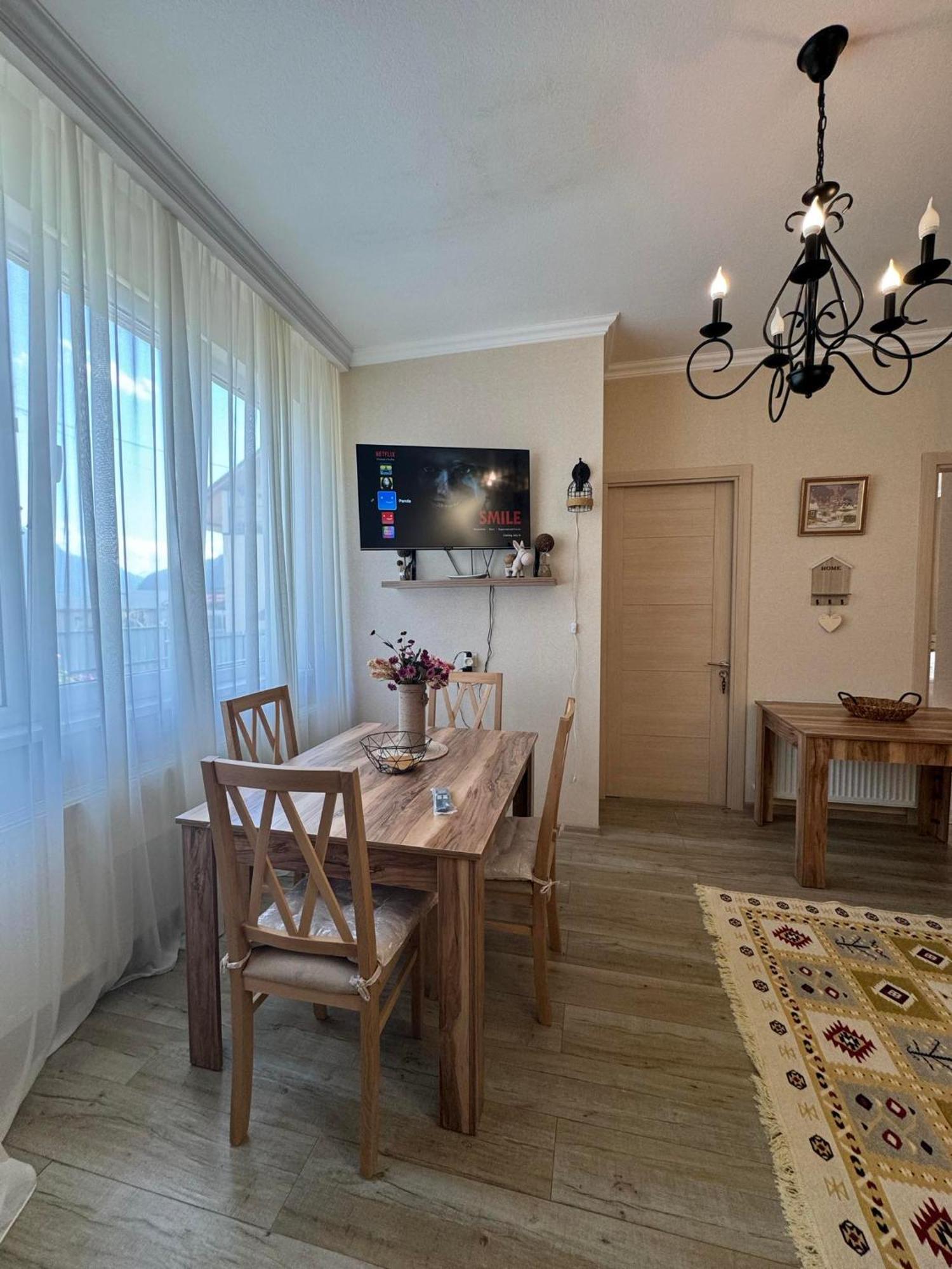 Baqari Inn Kazbegi Extérieur photo